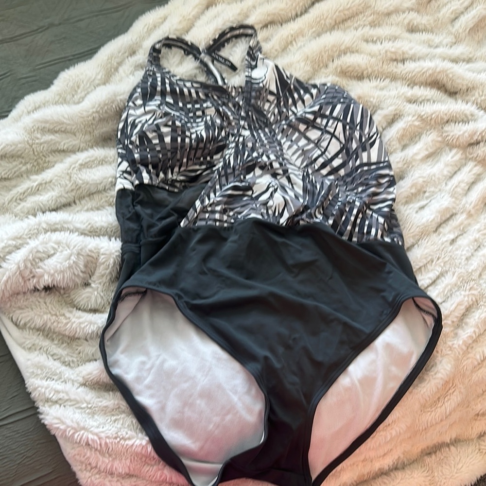 Adore Me Monochrome Geometric Swimsuit